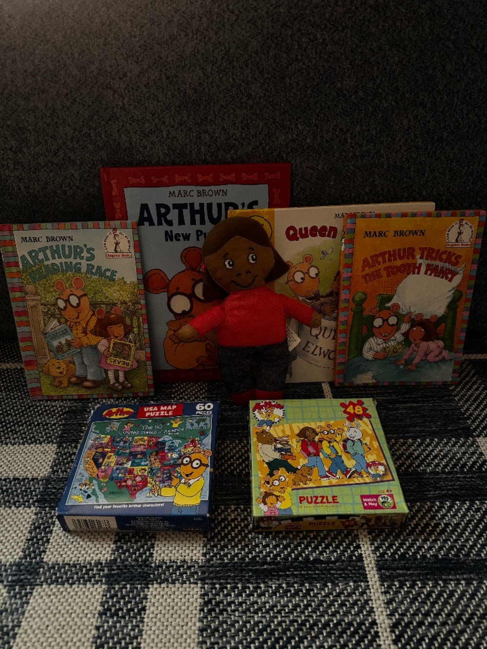 ARTHUR BUNDLE | 2 Puzzles + 4 Books + Plush!